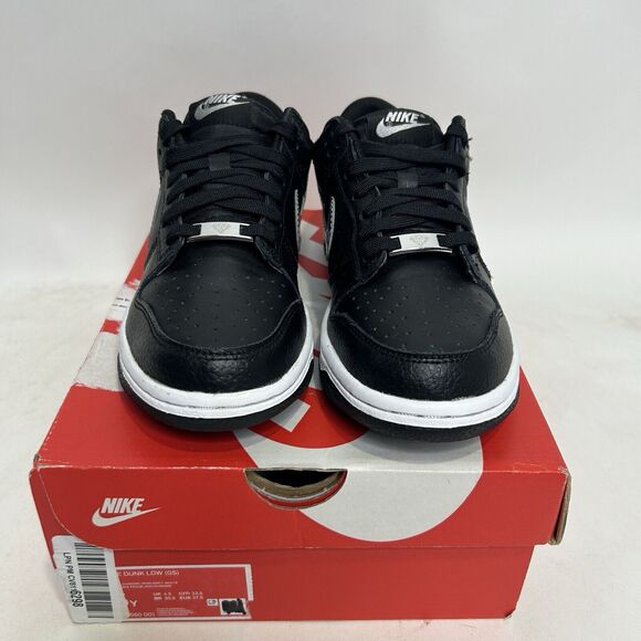 Nike Shoes Dunk Low X NBA EMB GS’ 75th “Spurs” 2024 - Picture 2 of 8